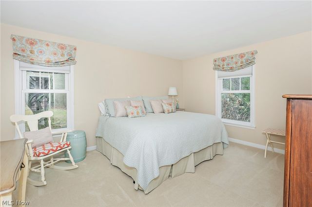 449 N Main Street, Chagrin Falls, OH 44022