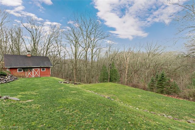 449 N Main Street, Chagrin Falls, OH 44022