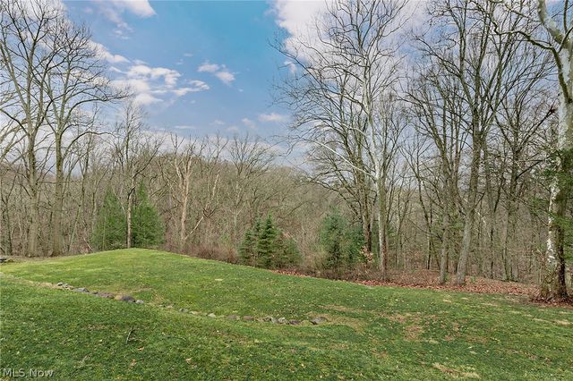 449 N Main Street, Chagrin Falls, OH 44022