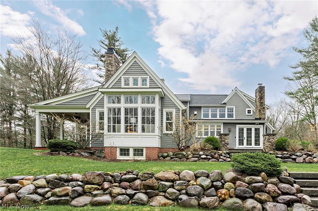 449 N Main Street, Chagrin Falls, OH 44022