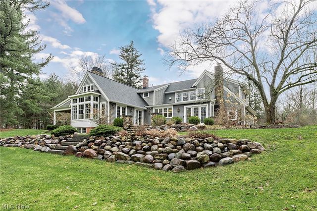 449 N Main Street, Chagrin Falls, OH 44022