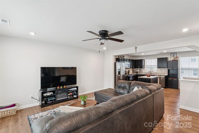 4113 Prusik Lane, Charlotte, NC 28269