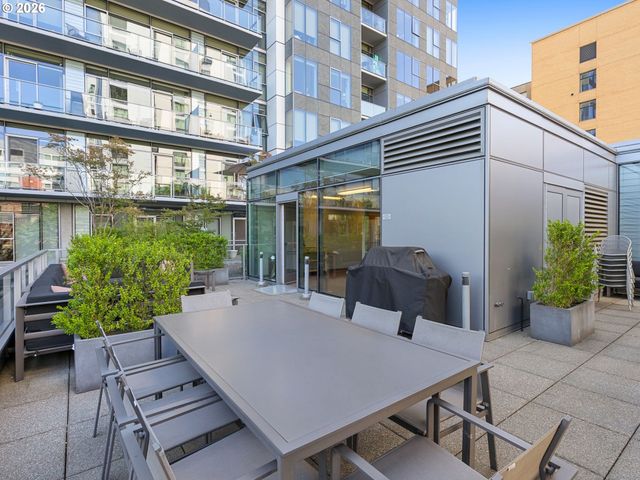1221 Sw 10TH Ave 316, Portland, OR 97205