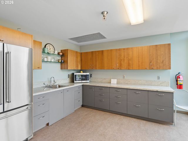 1221 Sw 10TH Ave 316, Portland, OR 97205