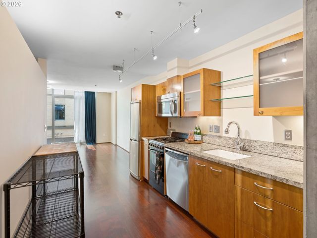 1221 Sw 10TH Ave 316, Portland, OR 97205