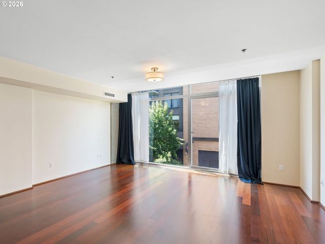 1221 Sw 10TH Ave 316, Portland, OR 97205