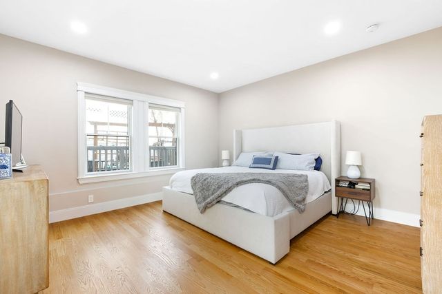 7 Whitman St 1, Somerville, MA 02144