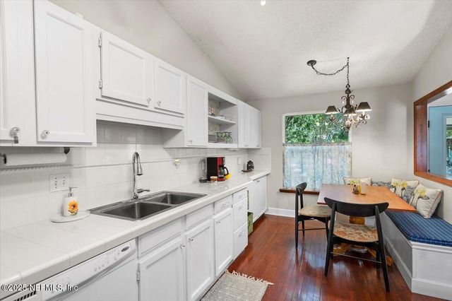 10061 LIGHTNER Lane, Jacksonville, FL 32257