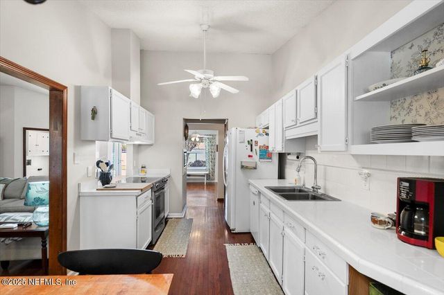 10061 LIGHTNER Lane, Jacksonville, FL 32257