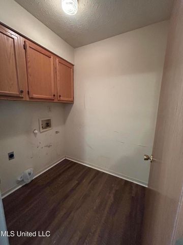 1478 Bass Avenue, Jackson, MS 39212