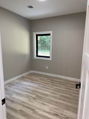 20160 Parkway Avenue, Park Twp, MI 49093