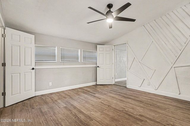 4721 PORTSMOUTH Avenue, Jacksonville, FL 32208
