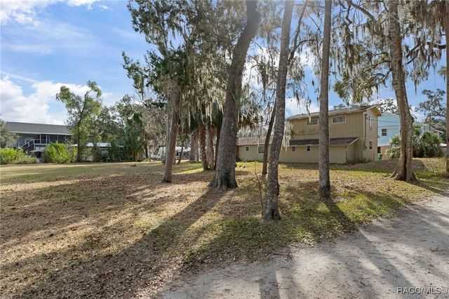 5799 S Kingdom Terrace, Homosassa, FL 34448