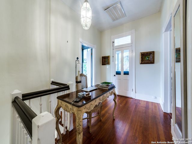 129 Wickes, San Antonio, TX 78210