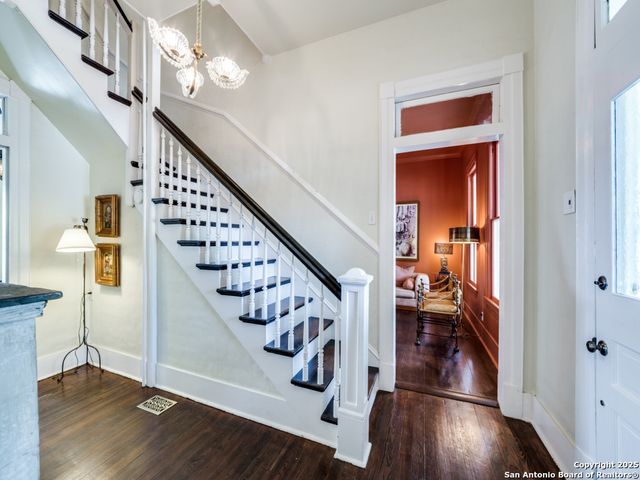 129 Wickes, San Antonio, TX 78210