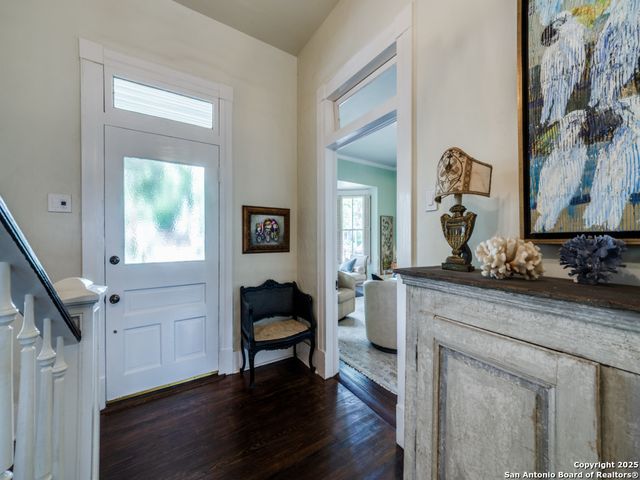 129 Wickes, San Antonio, TX 78210