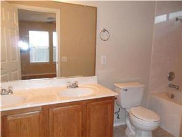 5808 Angel DR, Del Valle, TX 78617