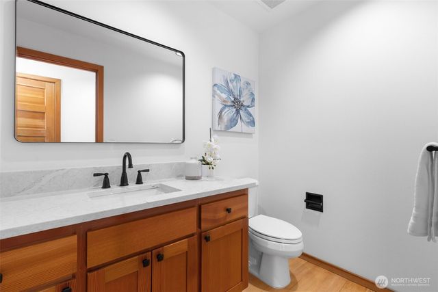 7321 152nd Avenue NE, Redmond, WA 98052