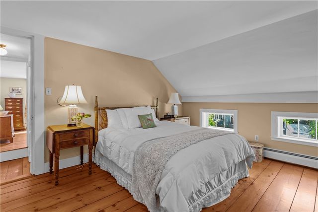 66 Power Street, Portsmouth, RI 02871