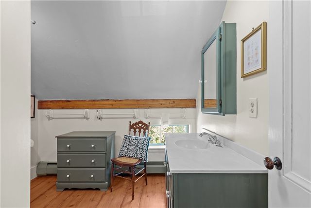 66 Power Street, Portsmouth, RI 02871