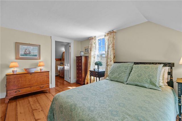 66 Power Street, Portsmouth, RI 02871