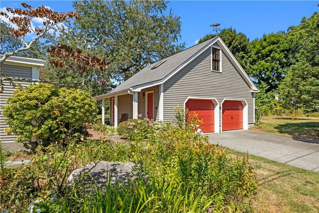 66 Power Street, Portsmouth, RI 02871