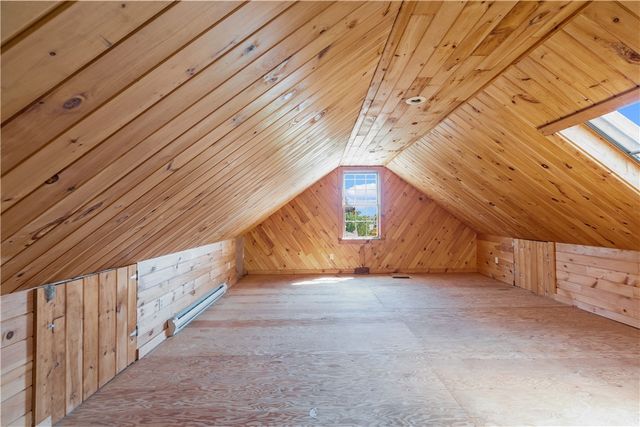 66 Power Street, Portsmouth, RI 02871