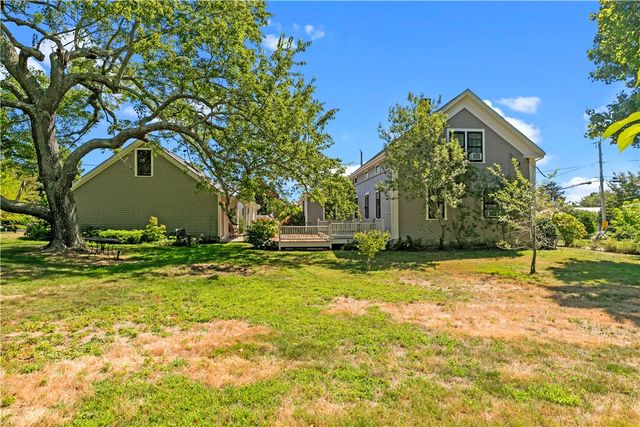 66 Power Street, Portsmouth, RI 02871