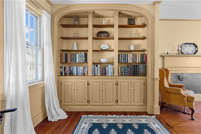 66 Power Street, Portsmouth, RI 02871