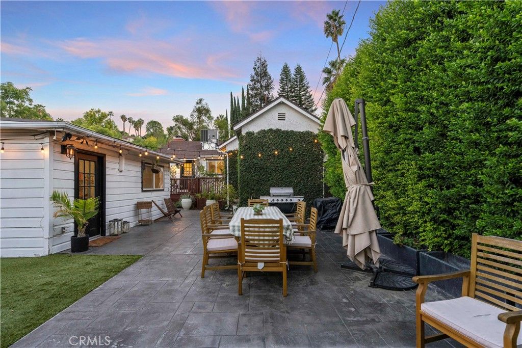 22227 Avenue San Luis, Woodland Hills, CA 91364 — photo 3