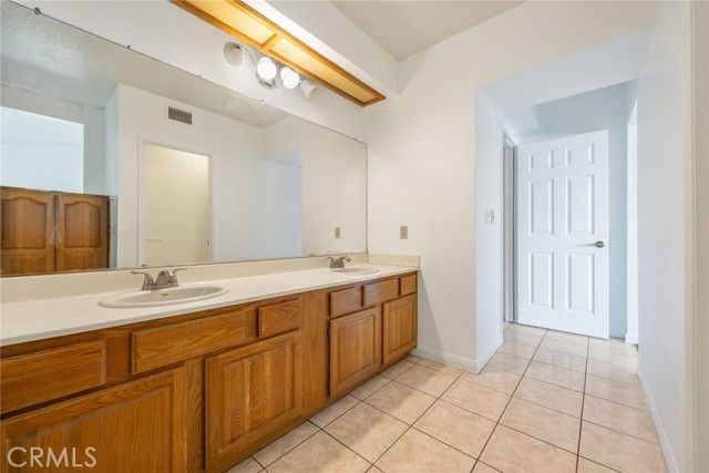 3195 Hampton, West Covina, CA 91791