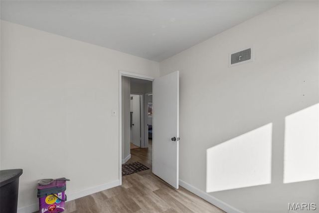 6301 Ashbury Drive, St Louis, MO 63123