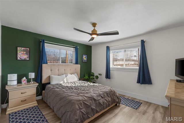 6301 Ashbury Drive, St Louis, MO 63123