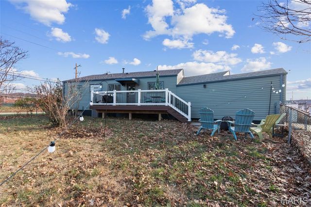 6301 Ashbury Drive, St Louis, MO 63123