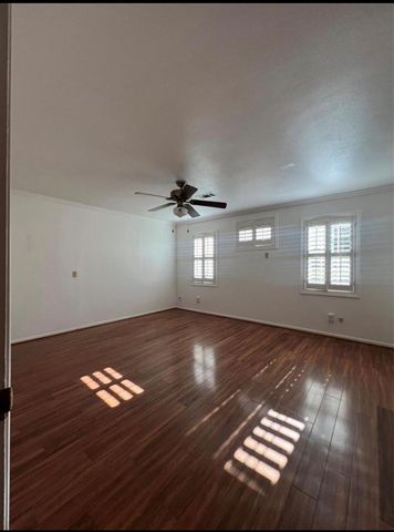 2 Lee Drive, Huntsville, TX 77320