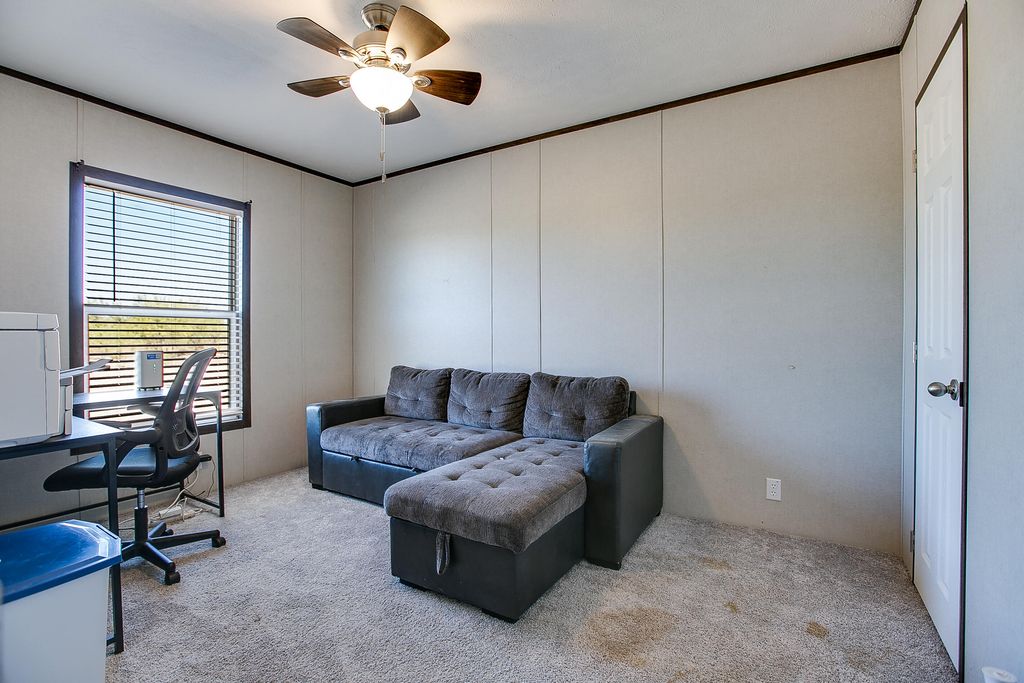 Image 25 of property listing at 11524 N Walnut Grove Road, San Angelo, TX 76901