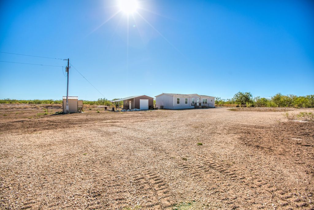 Image 52 of property listing at 11524 N Walnut Grove Road, San Angelo, TX 76901