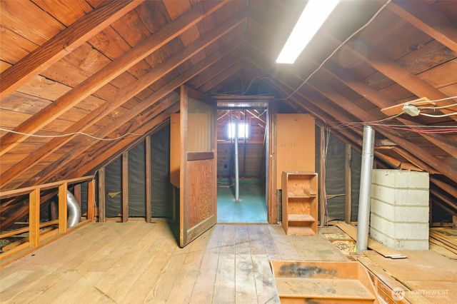 334 Wells Avenue N, Renton, WA 98056