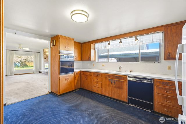 334 Wells Avenue N, Renton, WA 98056