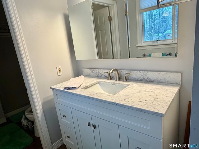 6 Katrina Circle, Bethel, CT 06801