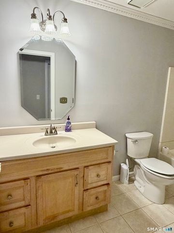 6 Katrina Circle, Bethel, CT 06801