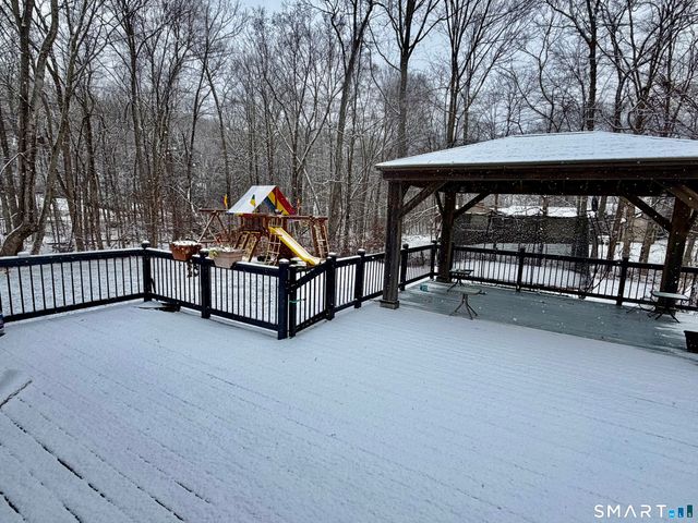 6 Katrina Circle, Bethel, CT 06801