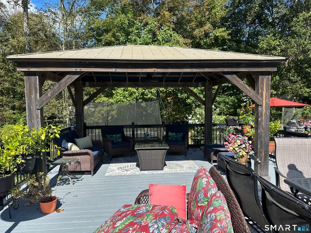 6 Katrina Circle, Bethel, CT 06801