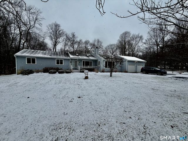 6 Katrina Circle, Bethel, CT 06801