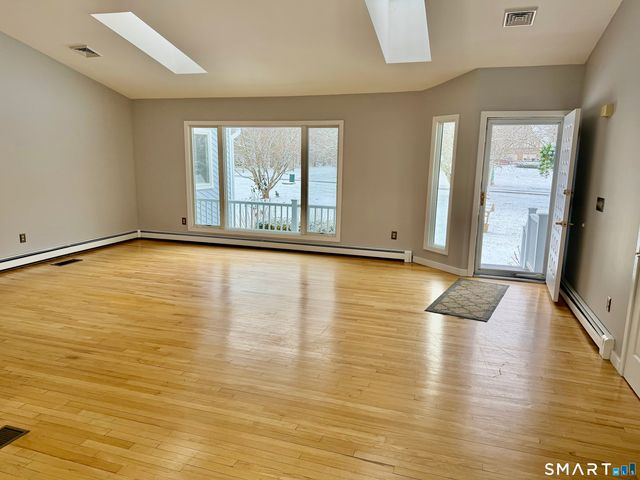 6 Katrina Circle, Bethel, CT 06801