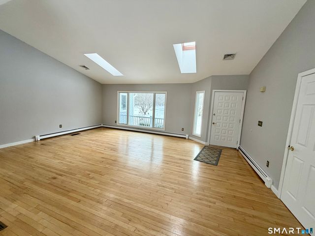 6 Katrina Circle, Bethel, CT 06801