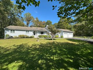 6 Katrina Circle, Bethel, CT 06801