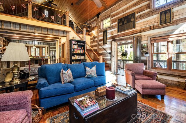 69 Dogwood Branch Road, Zirconia, NC 28790