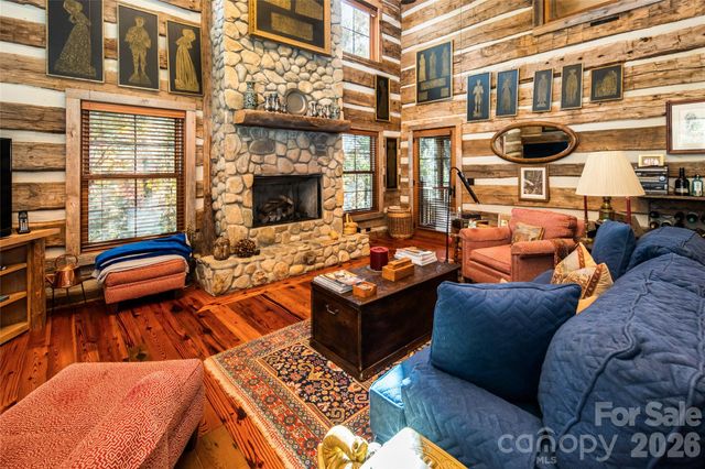 69 Dogwood Branch Road, Zirconia, NC 28790
