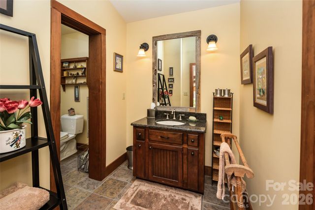 69 Dogwood Branch Road, Zirconia, NC 28790